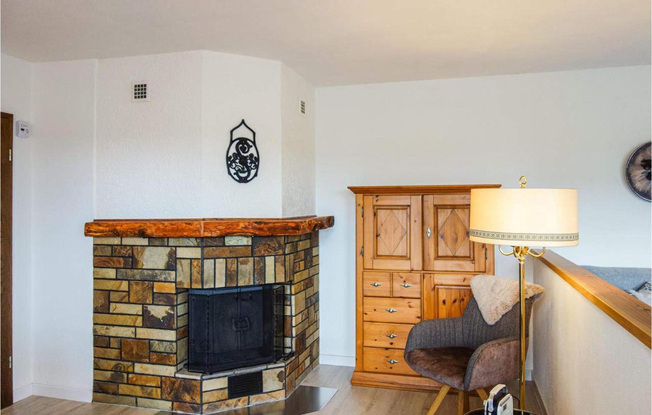 Beautiful Apartment In Dillenburg With Kitchen Εξωτερικό φωτογραφία